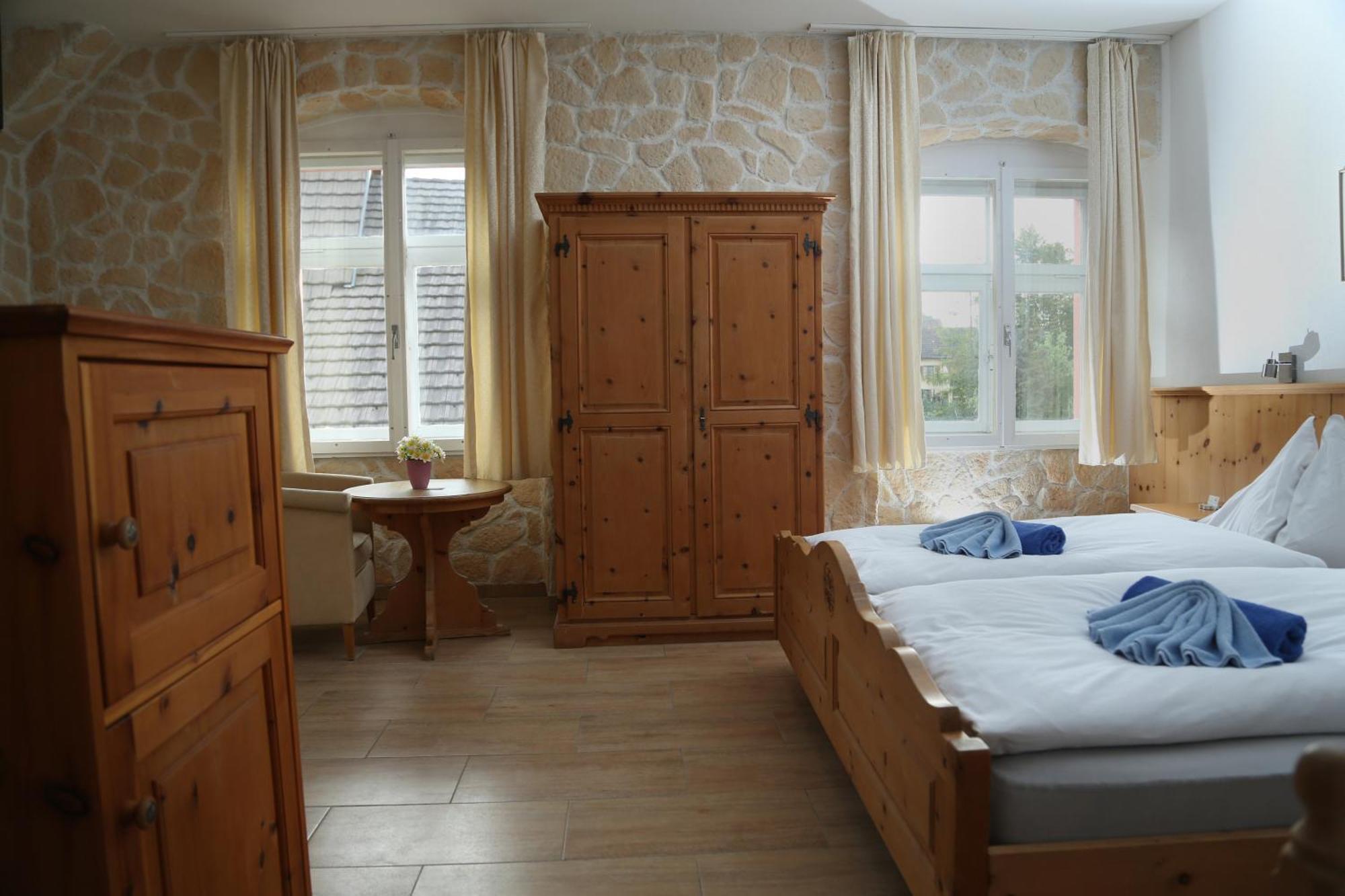 Gasthof Adler Frick Zimmer foto