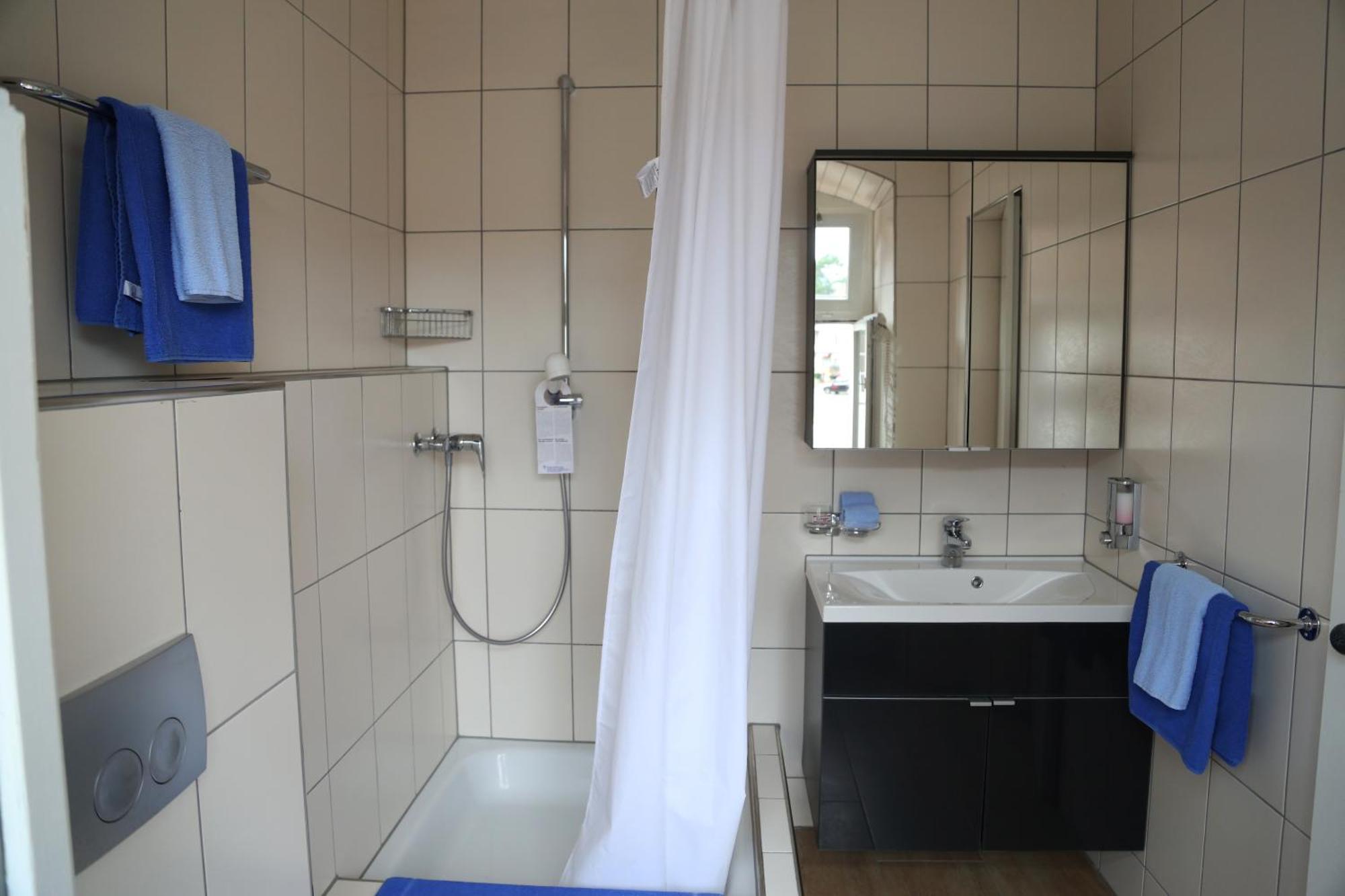 Gasthof Adler Frick Zimmer foto